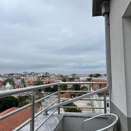 D. Dinis Hotel