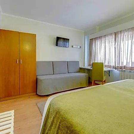 Szálloda D. Dinis 2*