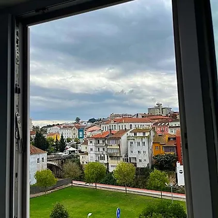 D. Dinis